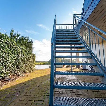 Aan De Maas Broekhuizen (Limburg)