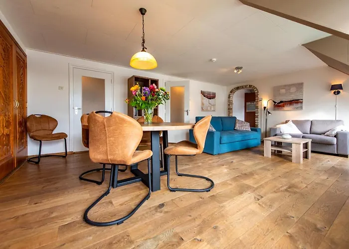 Aan De Maas Apartamento